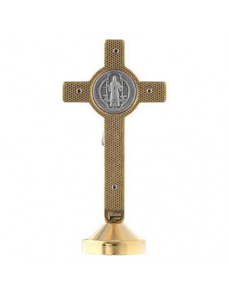 Petite croix sur socle de Saint Benoît