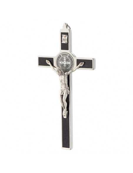 Croix de Saint Benoît en bois