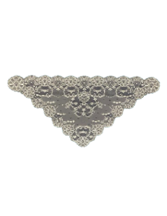 Mantille de couleur blanche, confectionnée en dentelle et fabriquée en Espagne.