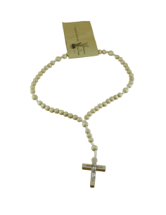 Chapelet en bois naturel clair monté par les bénédictines de Saint Thierry