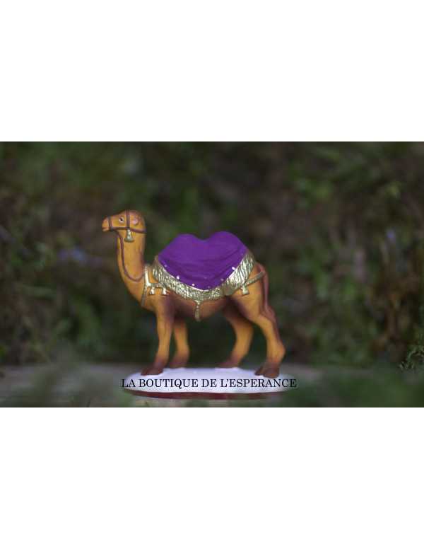 Chameau debout violet - Santon de Provence Gateau