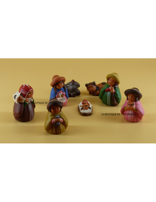 Petite crèche du Pérou - 8 personnages - Petite crèche du Pérou - 8 ...