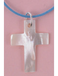 Collier croix en nacre - Cordon bleu ou rose