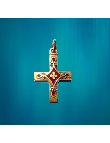 Pendentif croix en bronze émaillé, fleur de lys, rouge