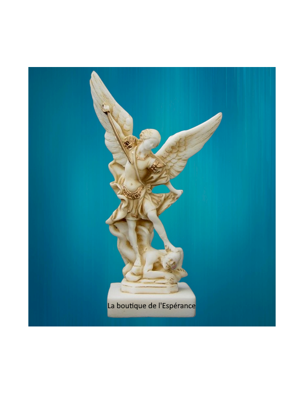 Belle statue en albâtre coloré de l'archange Saint Michel terrassant le démon.