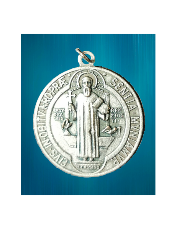 Médaille de Saint Benoît en métal argenté de 25 mm de diamètre