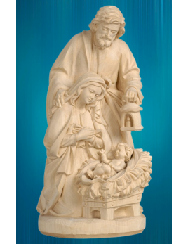 Statue de la Sainte Famille avec l'Enfant Jésus sur la paille de la crèche, en bois sculpté