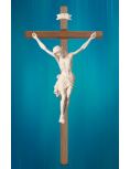 Magnifique crucifix, d'excellente facture, avec Christ en bois sculpté par des artisans du Val Gardena, en Italie.