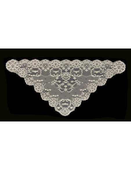 Mantille de couleur blanche