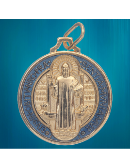 Médaille de saint Benoît dorée polychrome, 16 mm de diamètre