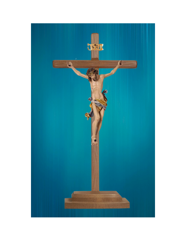 Magnifique crucifix en bois sur pied, d'excellente facture, avec Christ en bois sculpté et peint.